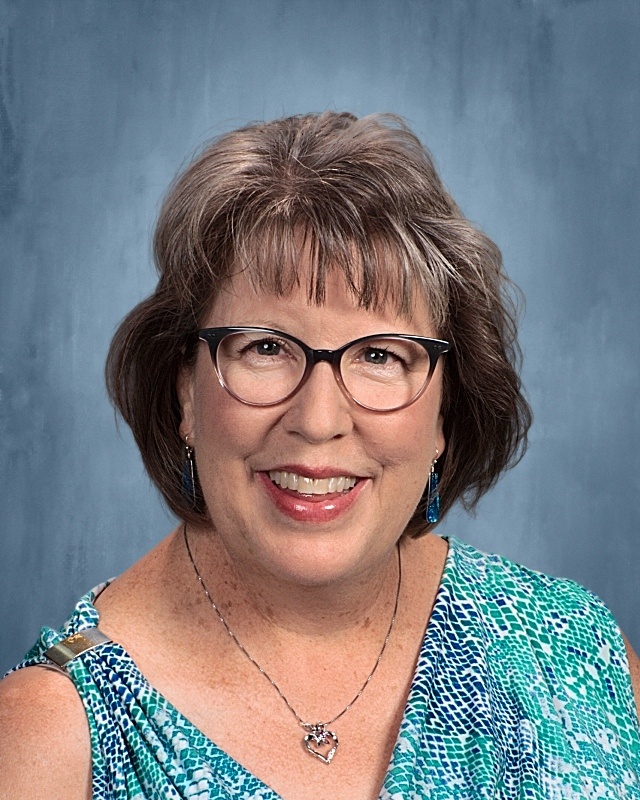 Mrs. Cynthia Leakey