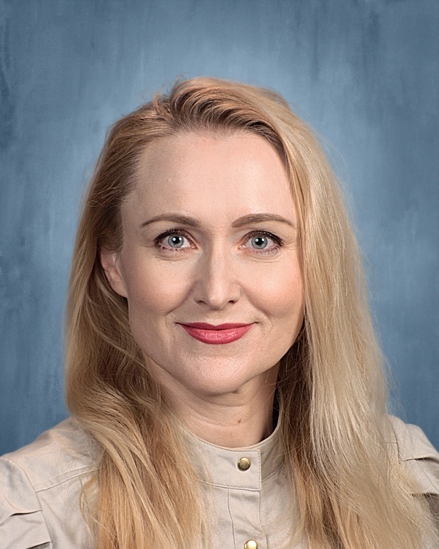 Mrs. Amy Darnell